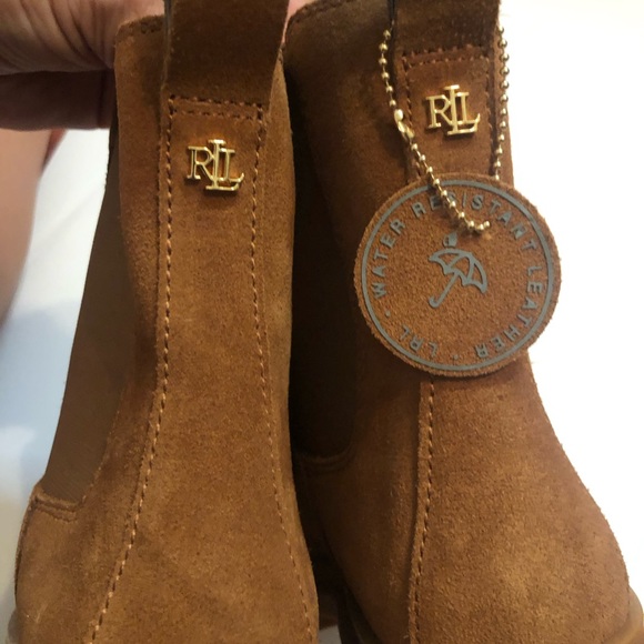 Ralph Lauren Corrine suede booties! - NWOT - Picture 4 of 9